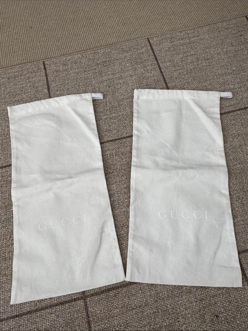Gucci shoe dust bag